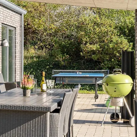 Ferienhaus 4 Bedroom Gorgeous In Knebel