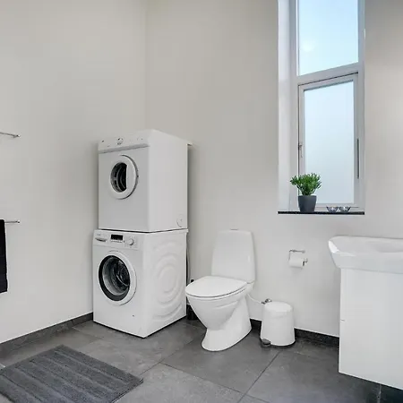 4 Bedroom Gorgeous In Knebel *