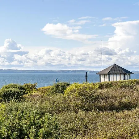 4 Bedroom Gorgeous In Knebel Skødshoved Strand